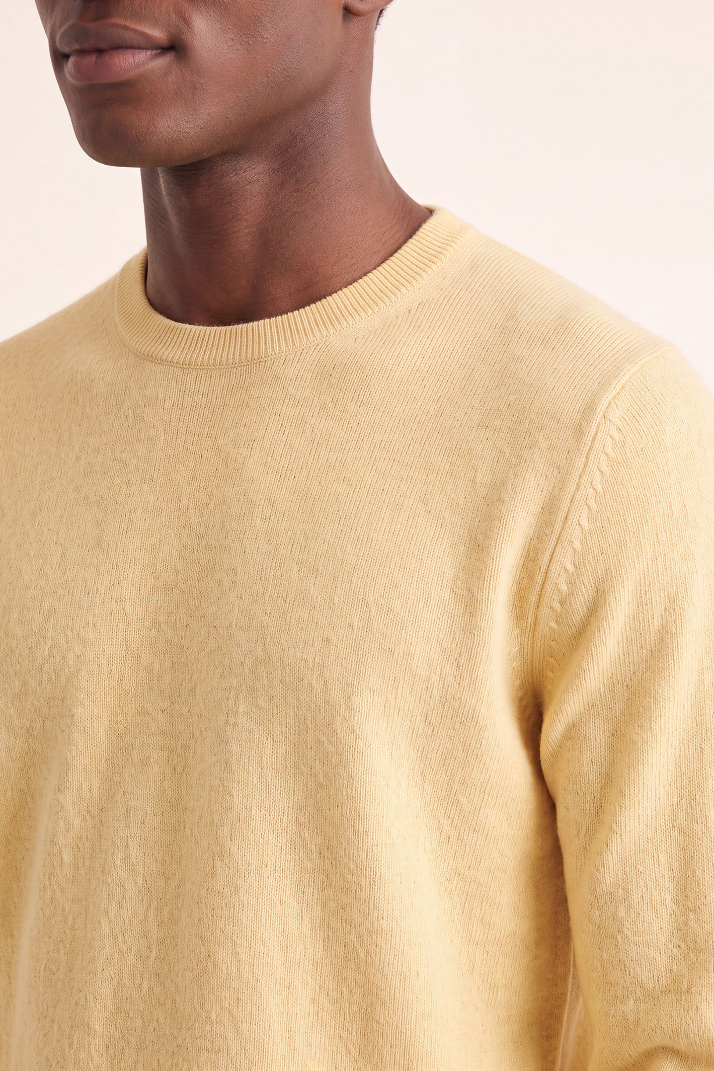 Men’s Pure Cashmere Crew Neck Sweater – Butter Yellow