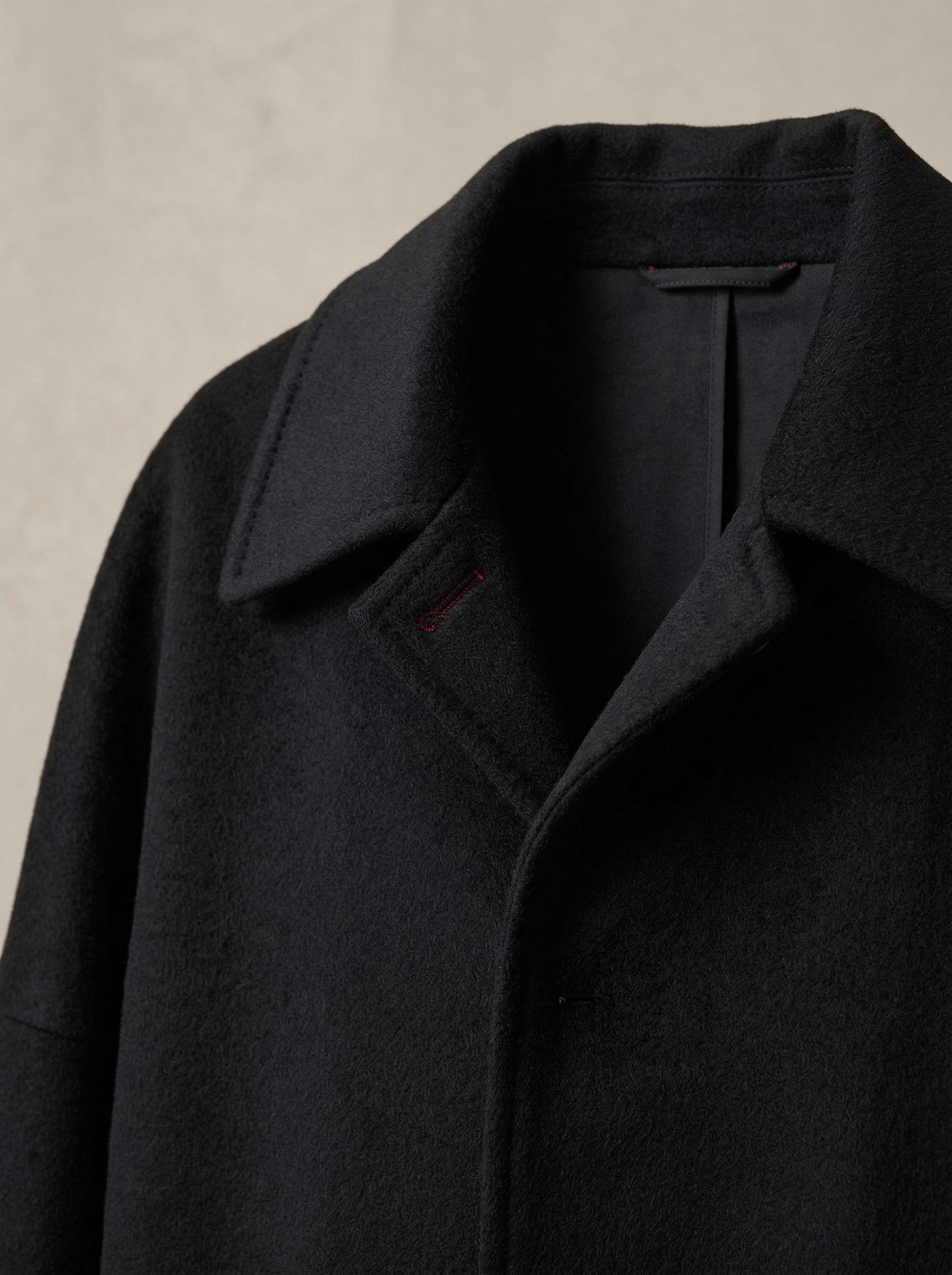 100% Cashmere Coat with Lambskin Trim