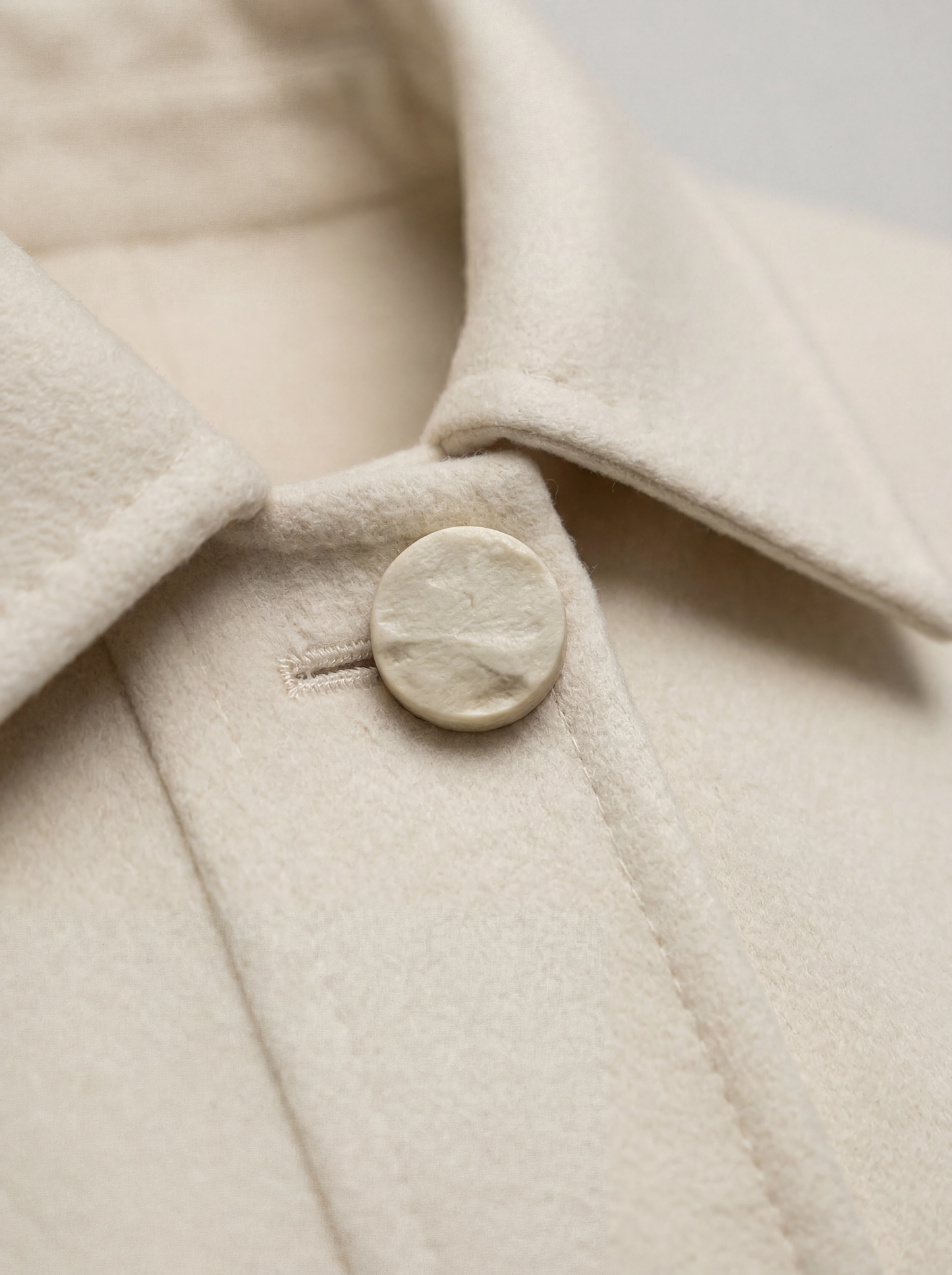 100% Cashmere Coat with Lambskin Trim